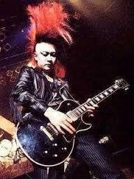 Pata モヒカンの写真集 X Japanギターリストpataの髪の毛 X Japan Fans Blog 紅に染まったfans